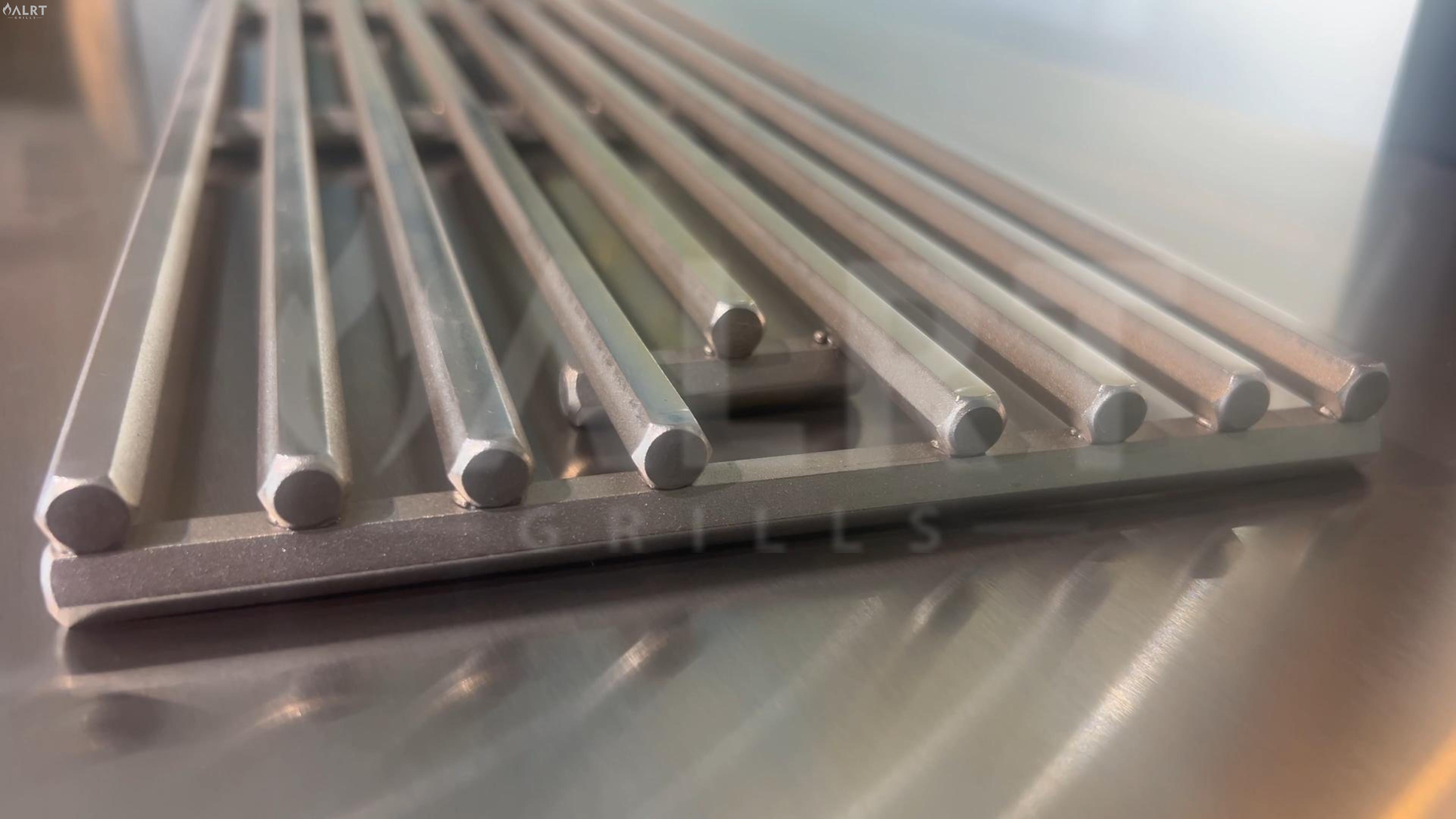 Mirror-finished hexagon